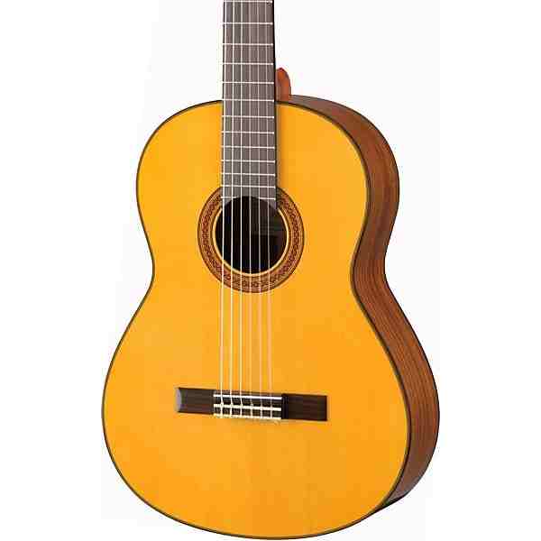 Yamaha CG162S Solid Spruce Top Classical Guitar, Nylon String 3