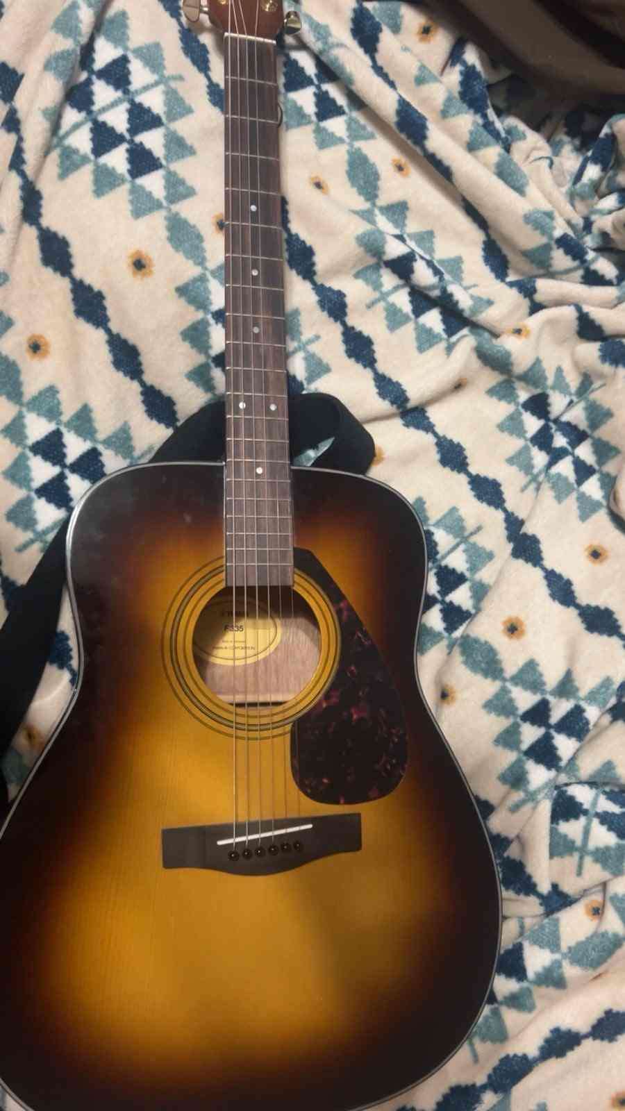 Yamaha FG800 BS Dreadnought Acoustic Guitar, 6-String, Brown Sunburst 9
