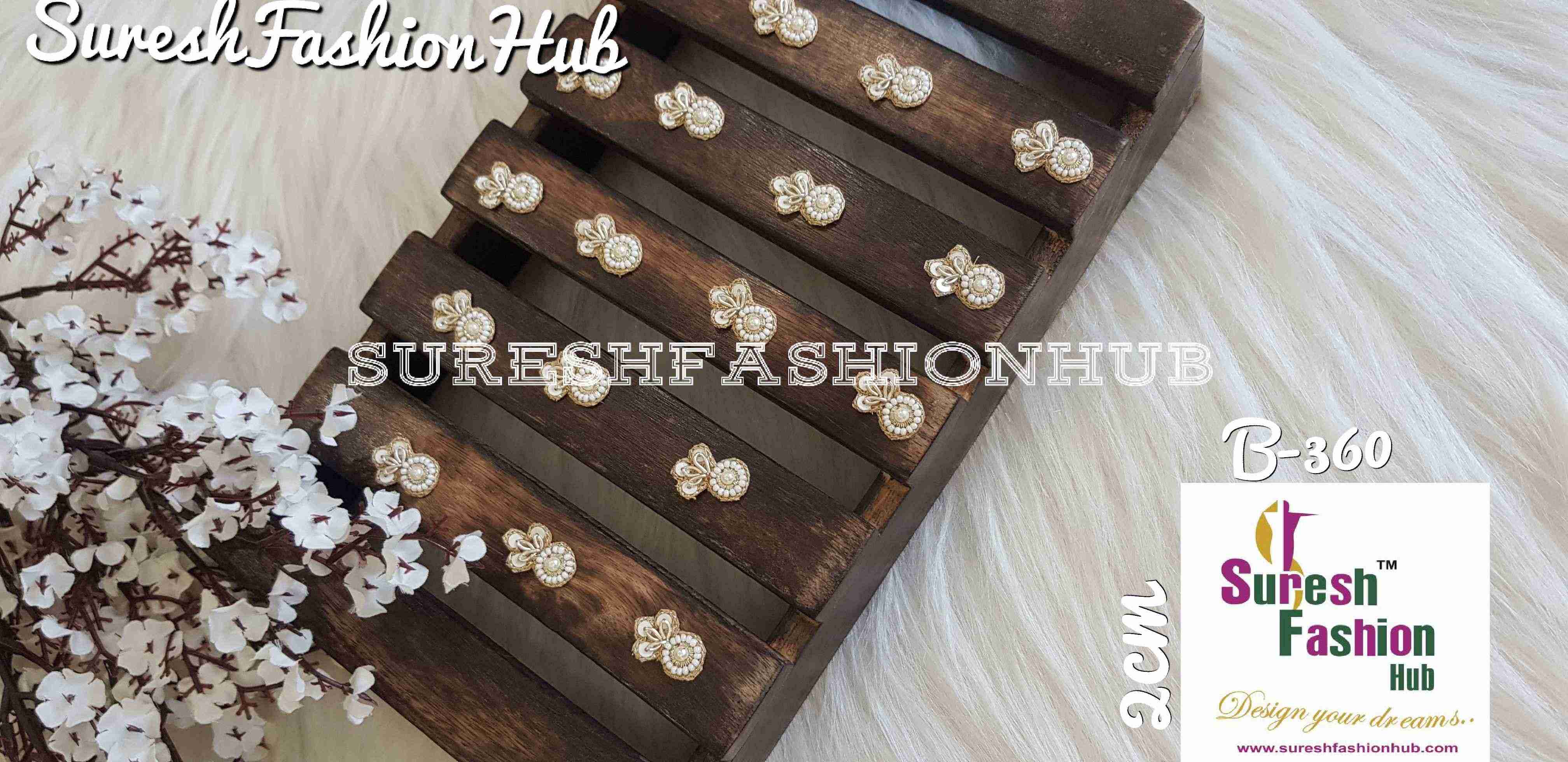 Tiny Circular Pearls & Beads Embellished Butties