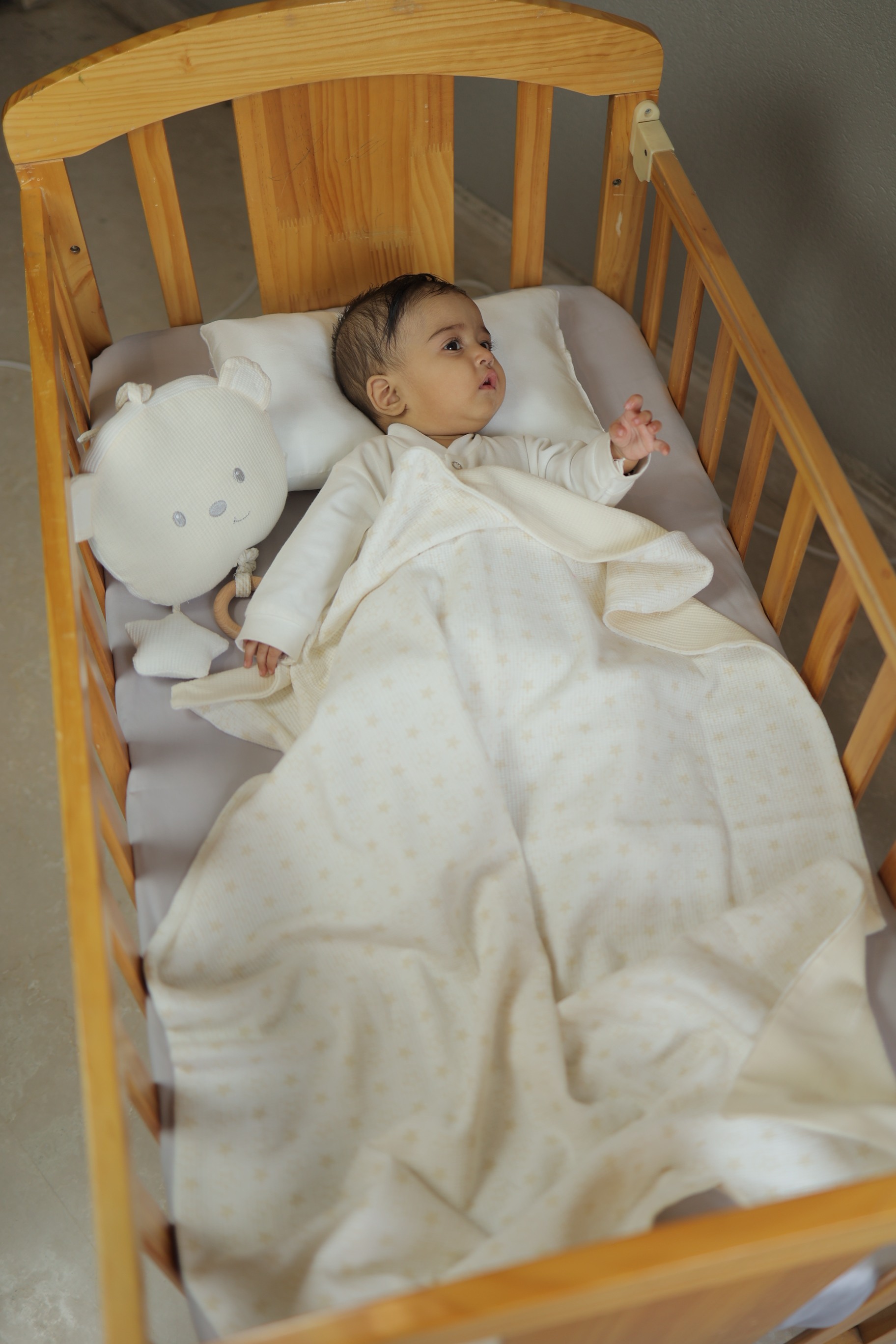 Dreamland Bear Reversible Blanket & Toy Set