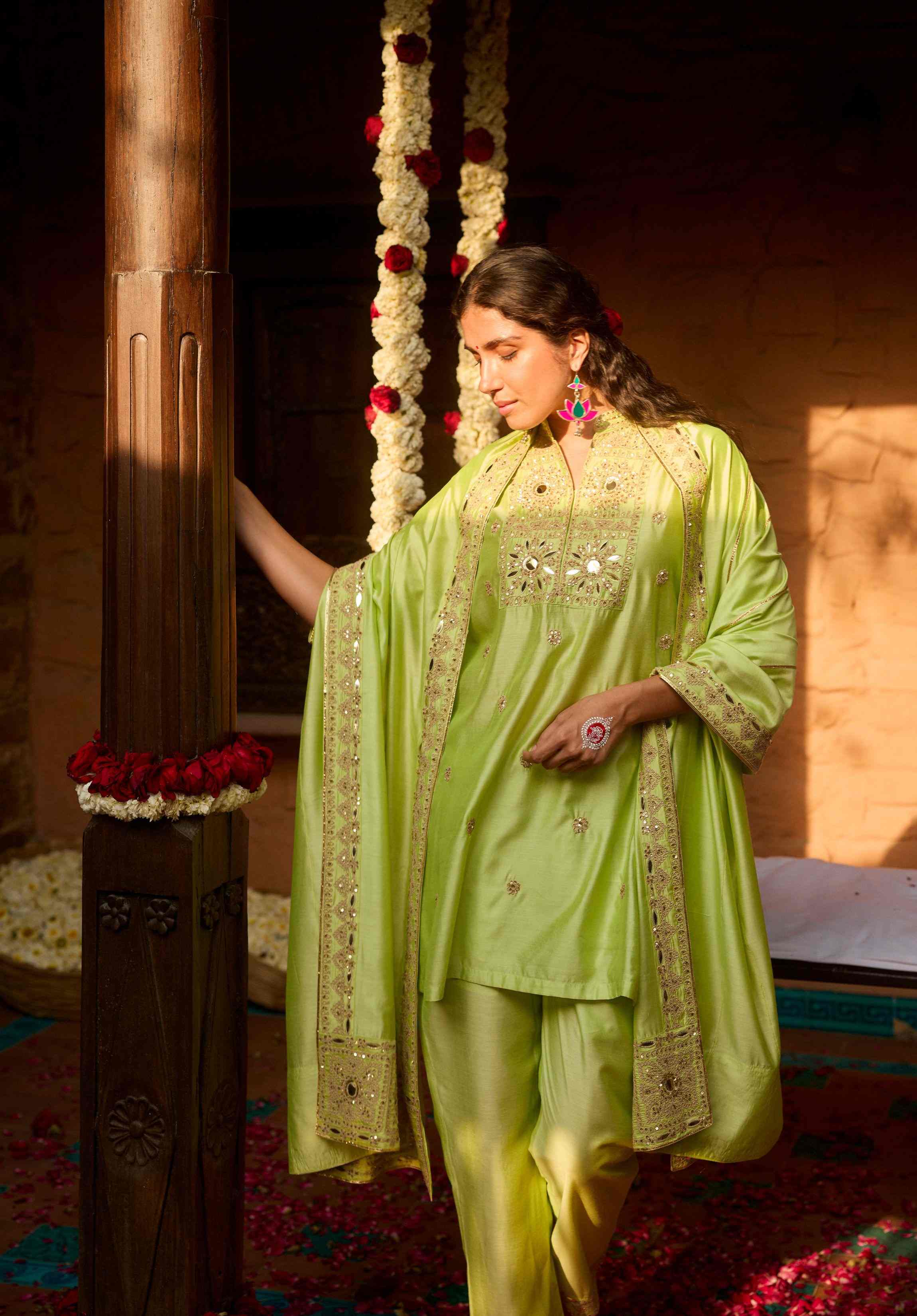 Zeenat Pista Tunic Set