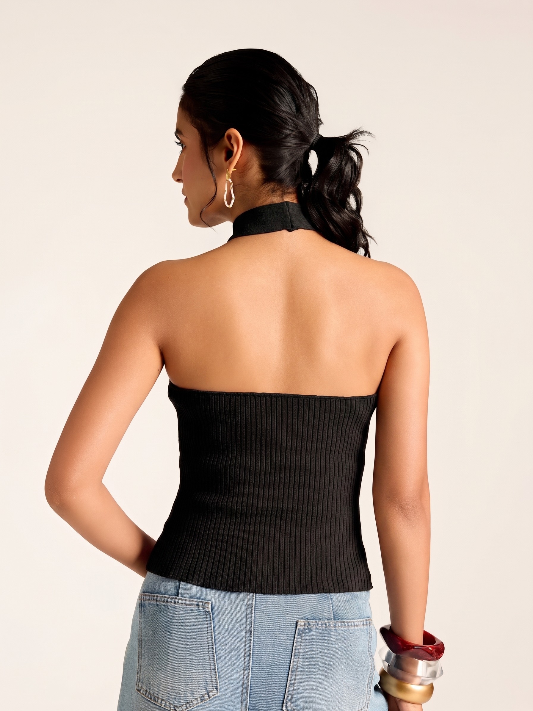 Black Chase Short Top