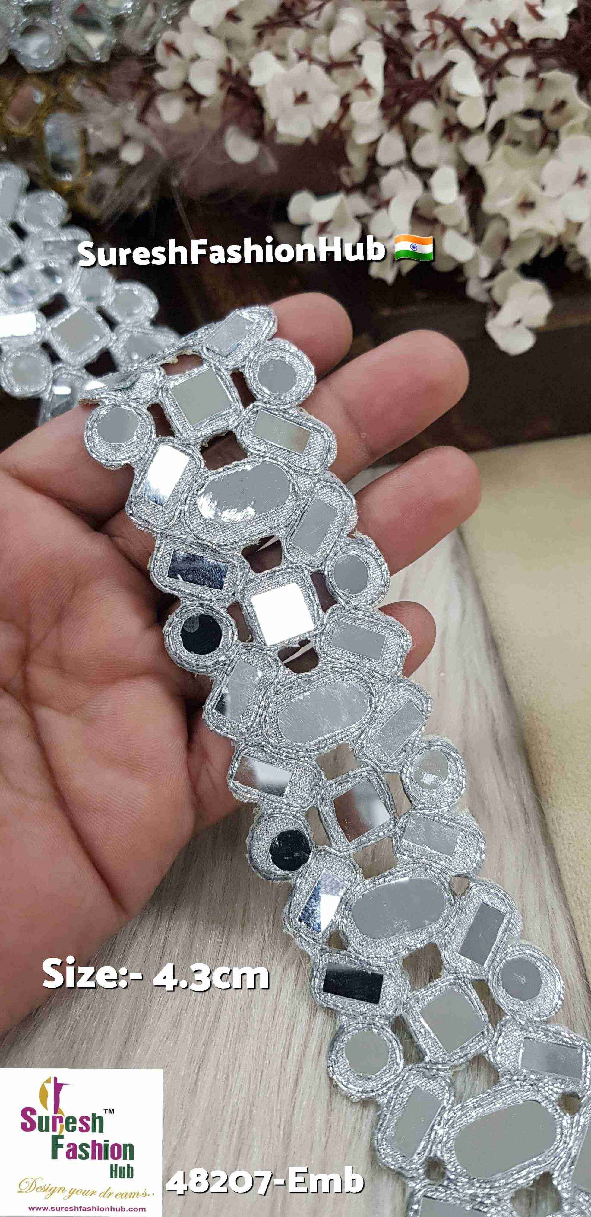 Silver Harmony Geometric Mirror Lace