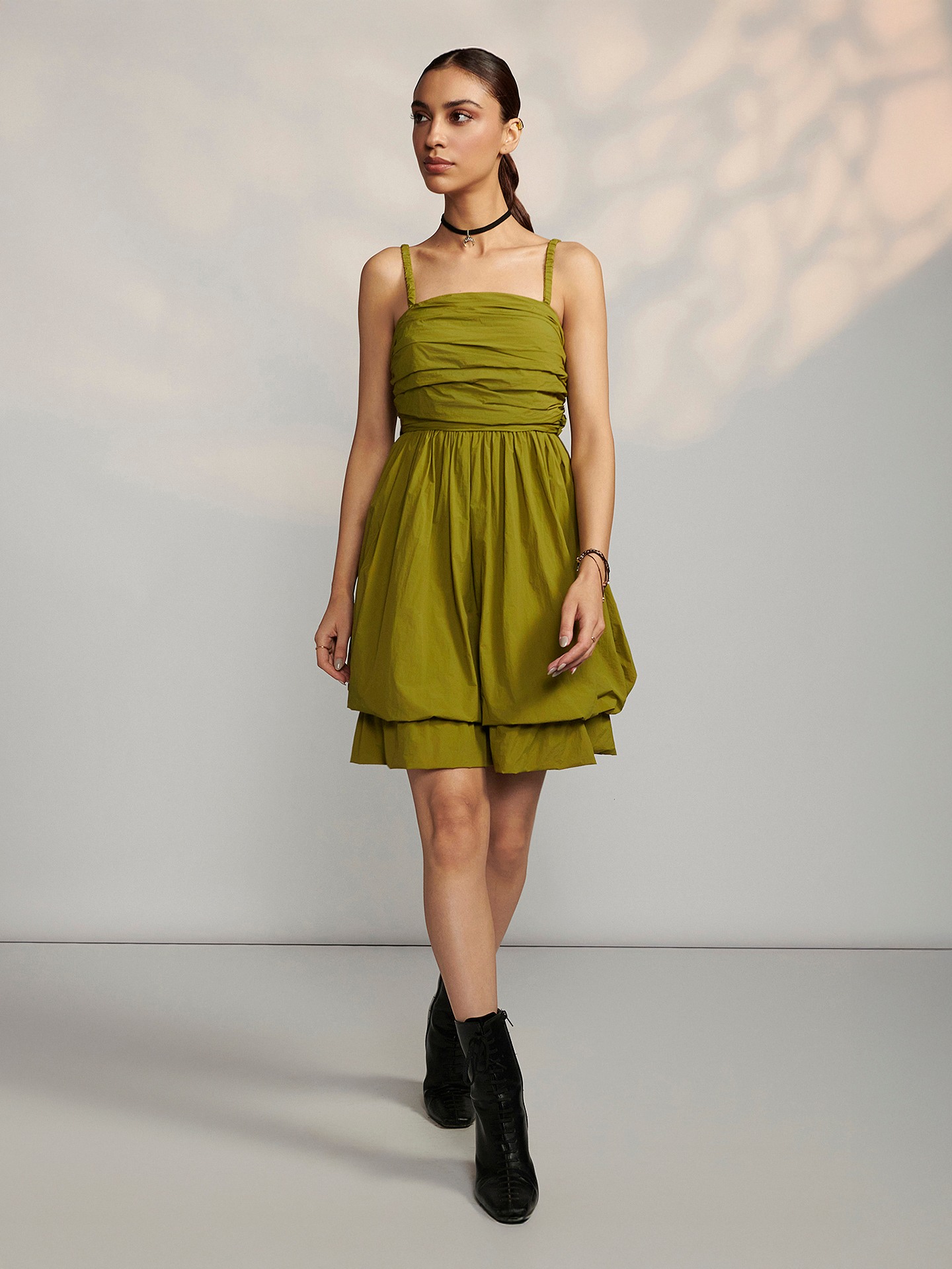 Olive Drea Short Dress