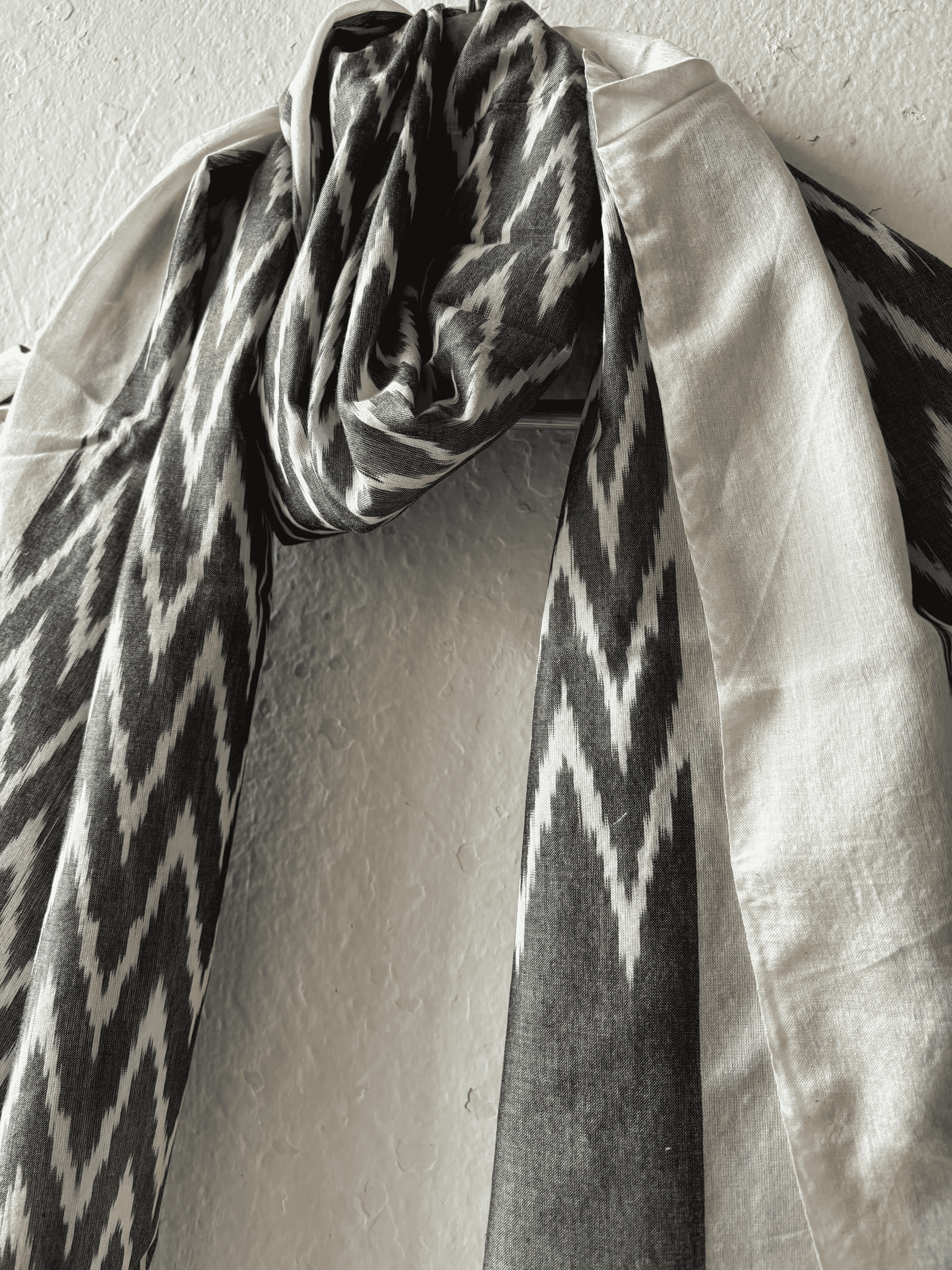 Cotton Grey Zigzag Ikat Stole