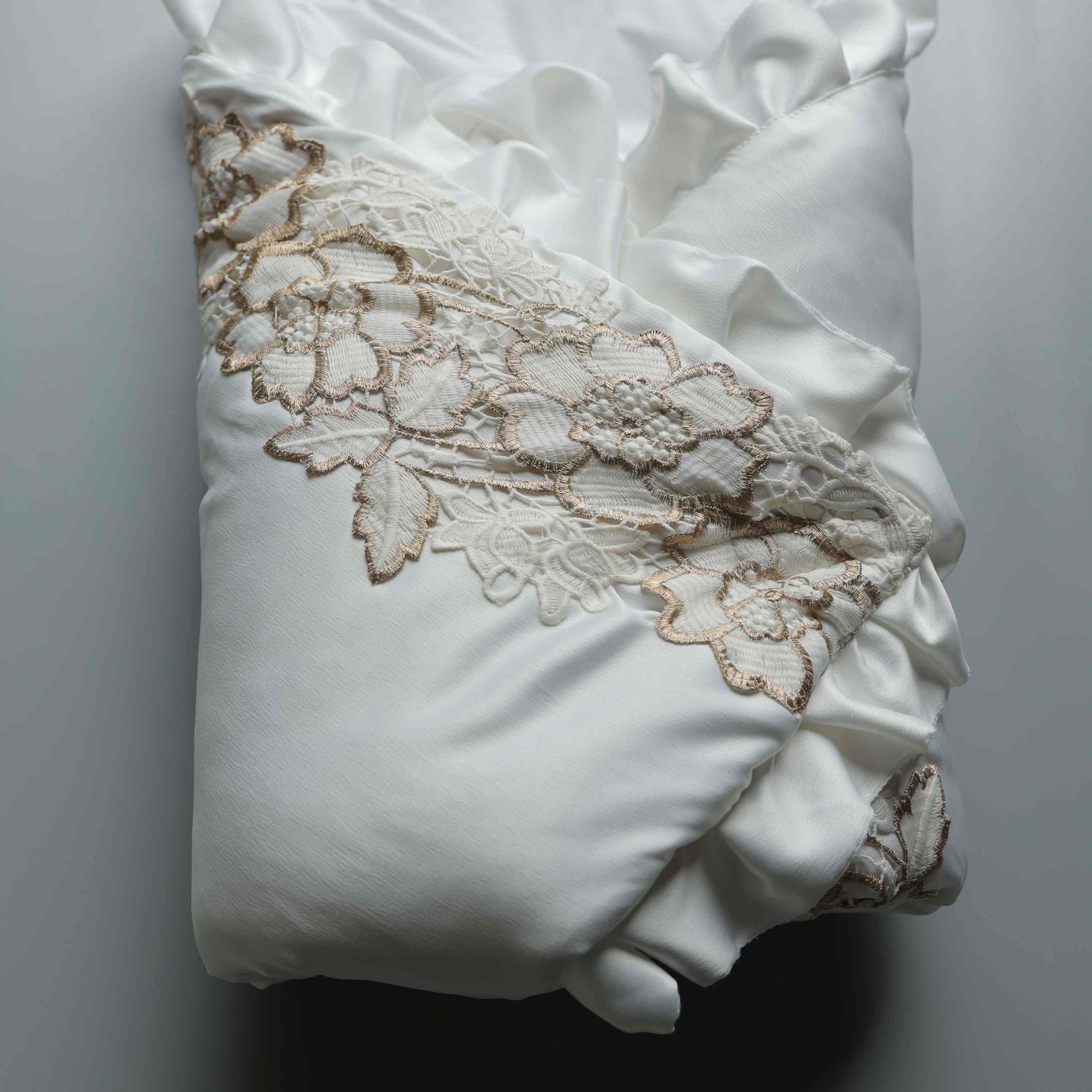 Blanc Belle Baby Drape Set