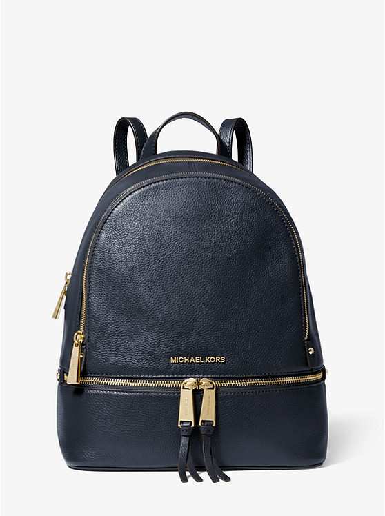 https://cdn.fynd.com/v2/falling-surf-7c8bb8/fyprod/wrkr/products/pictures/item/free/original/zqfykjsQO-Michael-Kors-30S5GEZB1LADMIRAL.jpeg