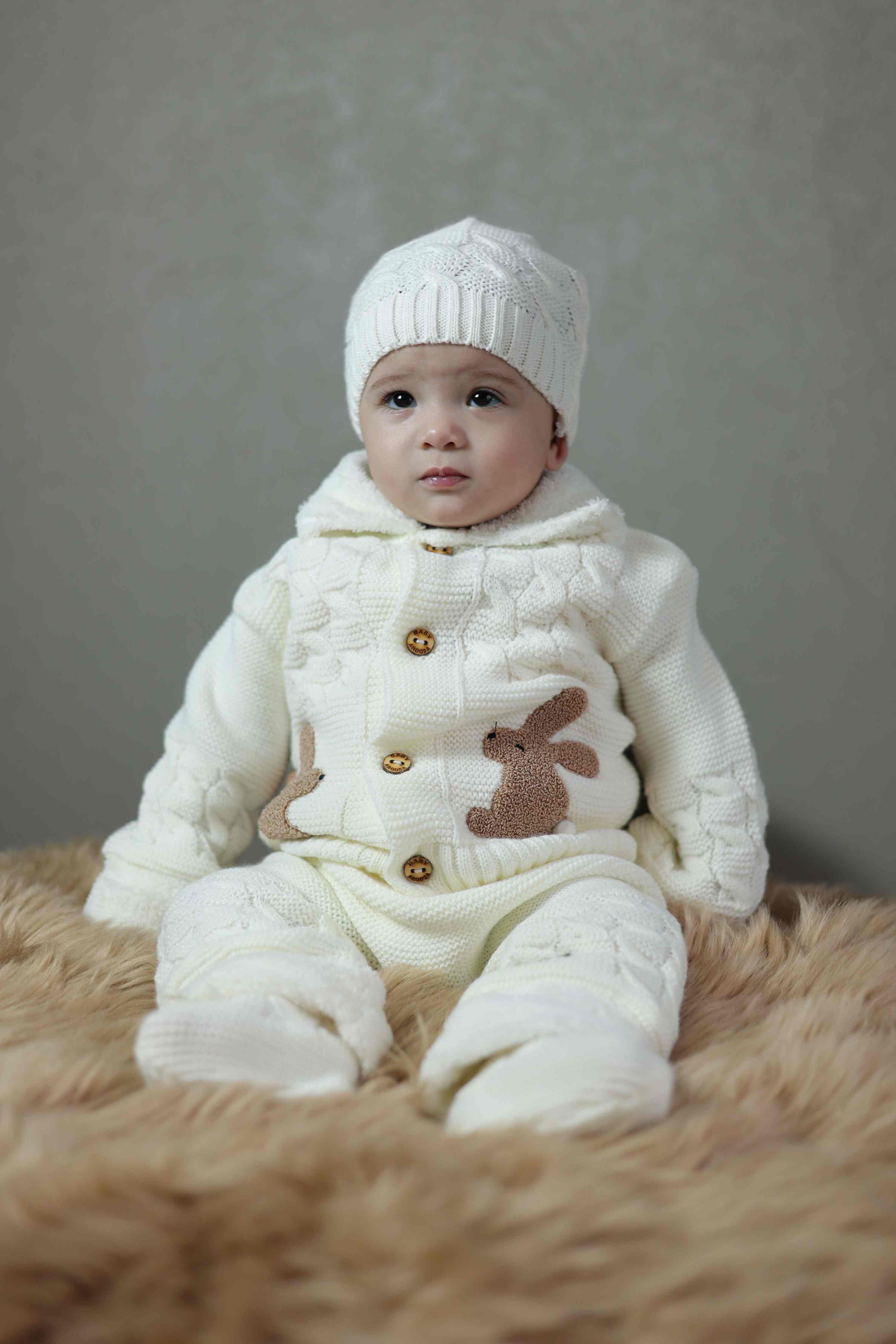 Bunny Hugs Woolen Baby Set