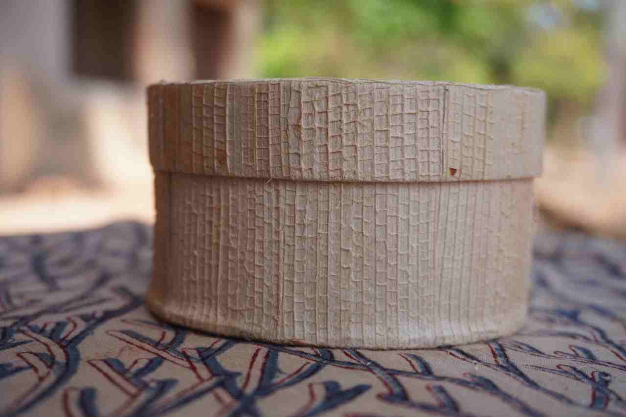 3*2  round box (inches)