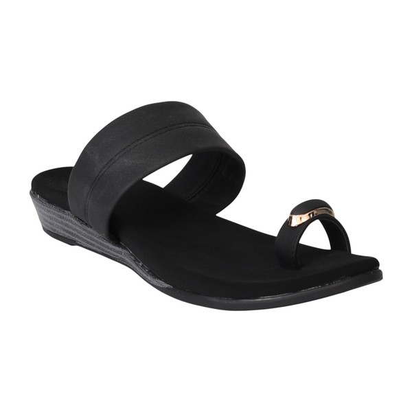 Getaway Platform Toe Loop Women Black Sandals | Centro Shoes & More