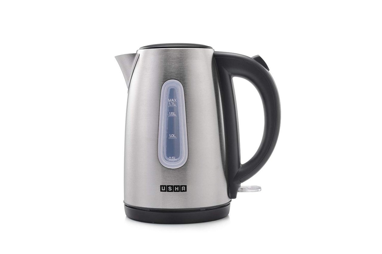 USHA Electric Kettle 3717 1.7 Litre, 2520-3000 Watts (Black and Stainless Steel)