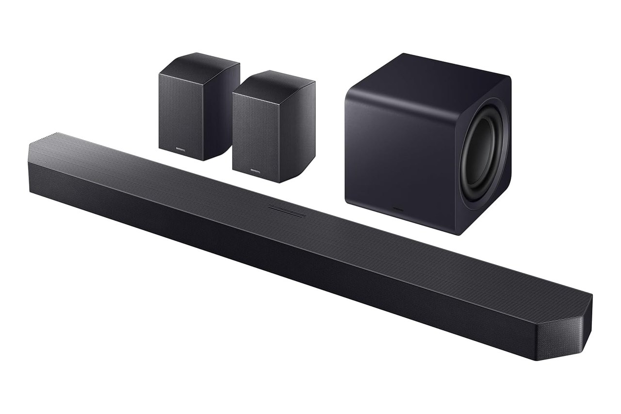 Samsung HW-Q990F Q Series Soundbar 11.1.4 Ch Subwoofer with Rear Speaker