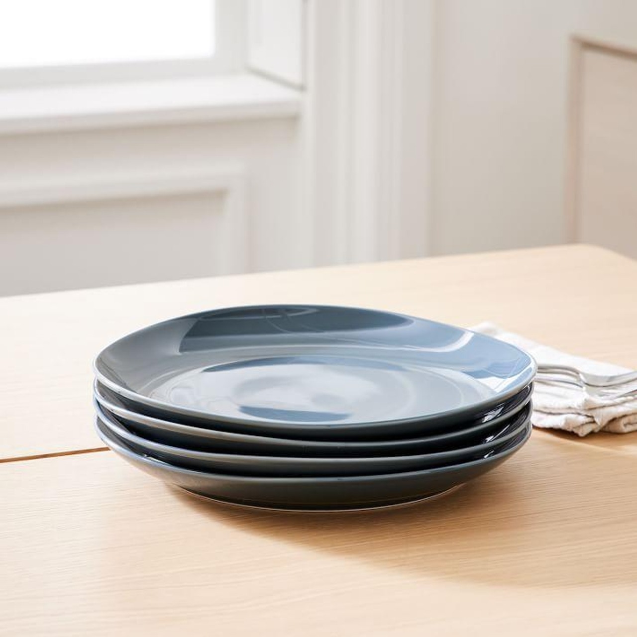 Organic Shaped Porcelain Dinner Plate - Set of 4, Koala