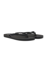 Flip-flops with branded strap