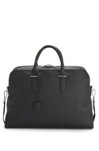 Grained leather holdall with logo keyholder
