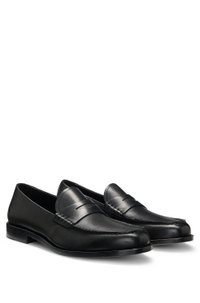 Loafers in smooth leather with penny trim