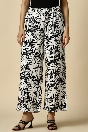 Women Black Regular Fit Printed Casual Trousers