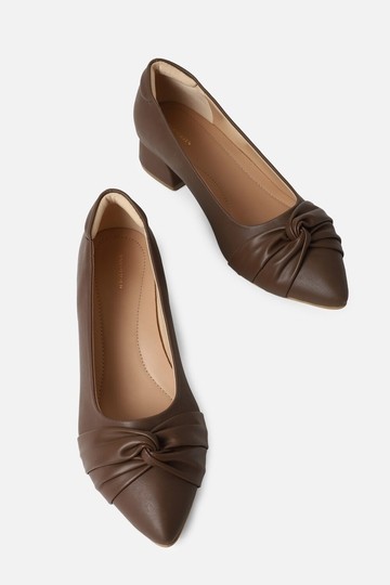 Women Brown Ballerinas