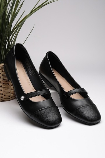 Women Black Ballerinas