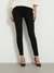 Black Cotton Blend Solid Skinny Fit Jeans
