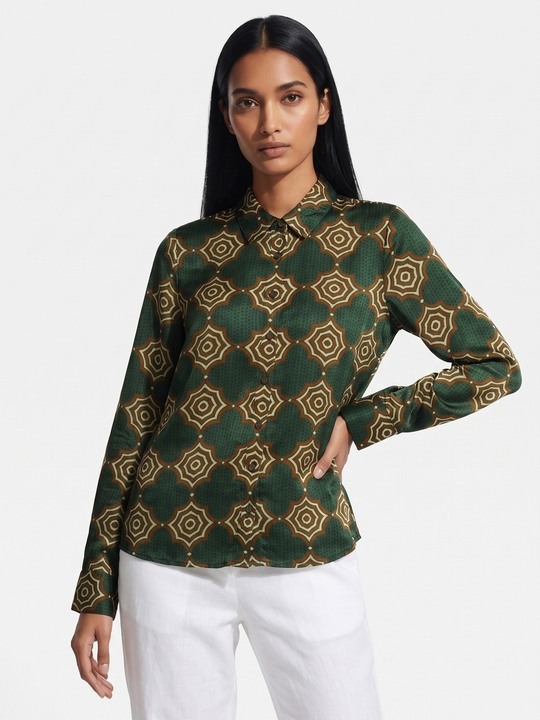 Green Buttoned Shirt